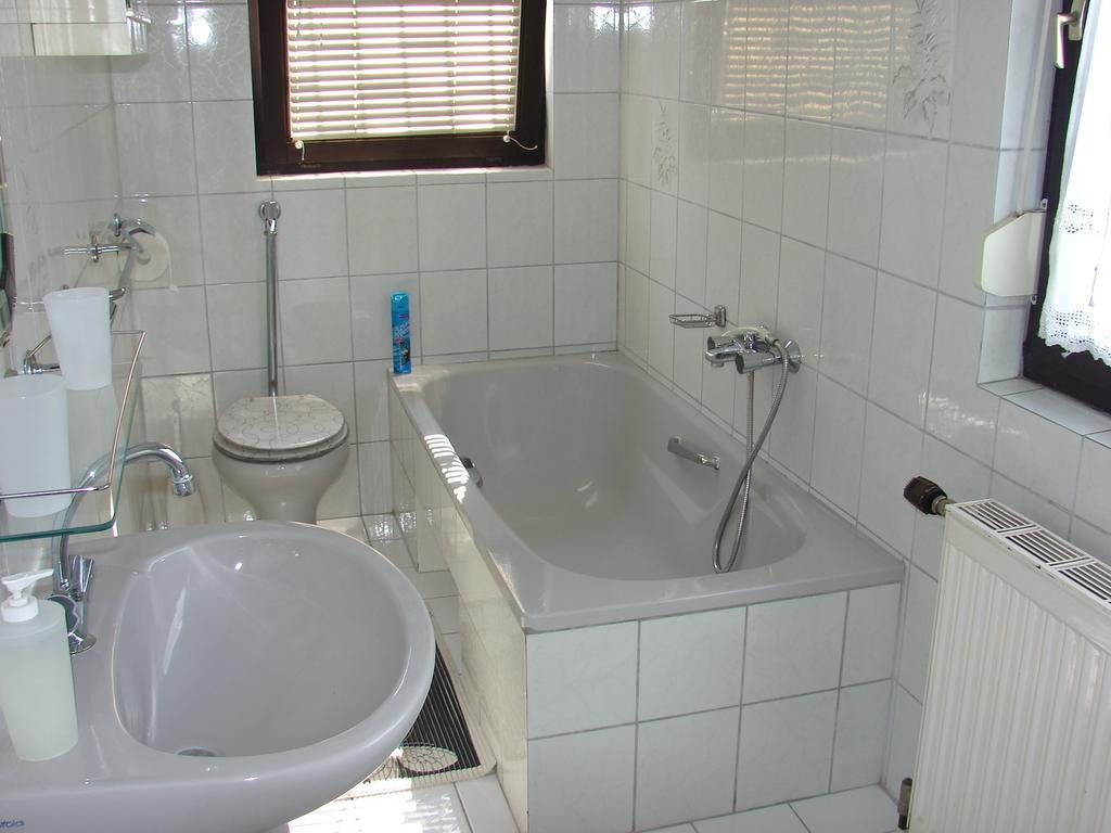 Napfeny Villa Balatonfured Room photo