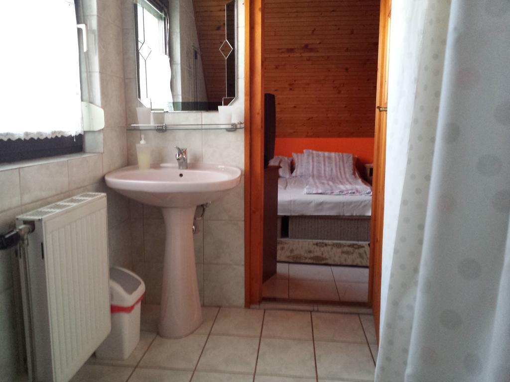 Napfeny Villa Balatonfured Room photo